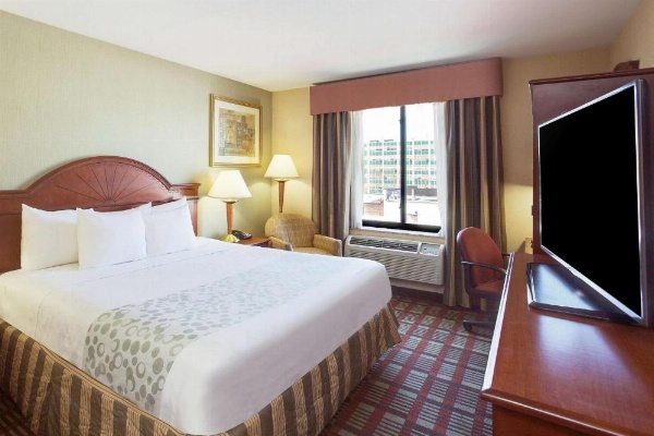 La Quinta Inn by Wyndham Queens (New York City) image 21